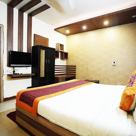 Hotel Classic Нью-Делі Екстер'єр фото